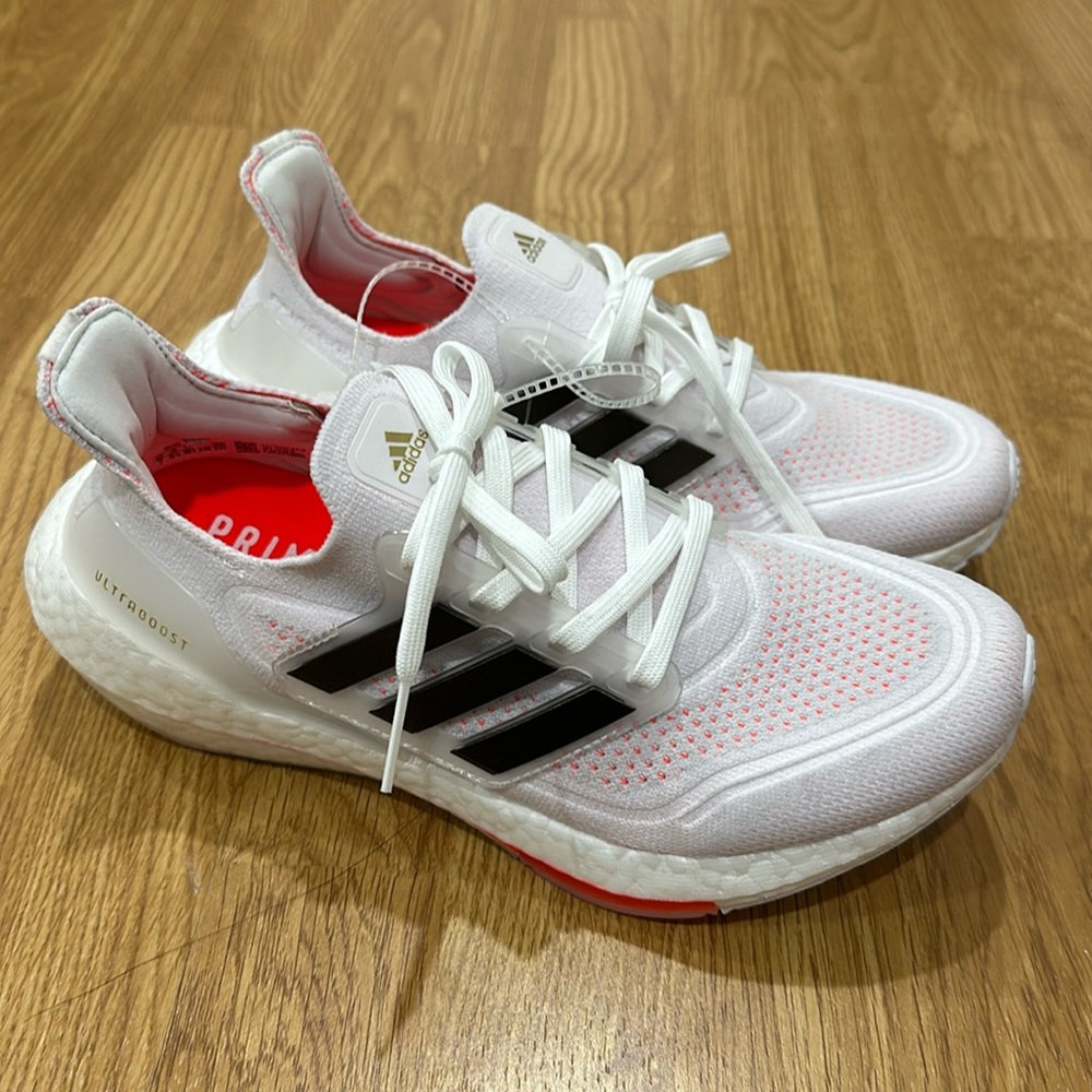 Adidas Women's Ultraboost 21